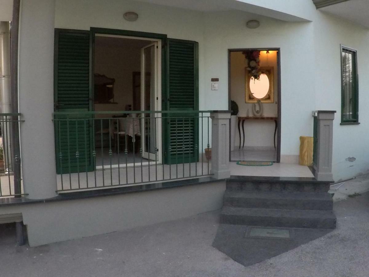 Casa Vacanza Tinzi San Gennaro Vesuviano المظهر الخارجي الصورة